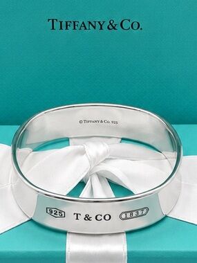 Tiffany & Co. 1837 Square Cushion Bangle Bracelet Sterling Silver 925 Gift Box